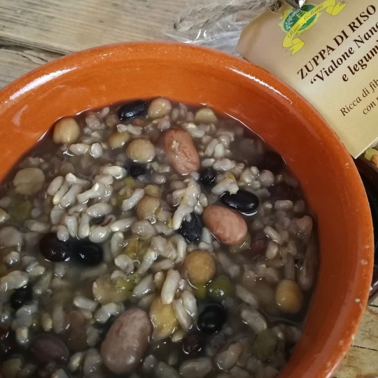 Wholegrain 'Vialone Nano' Rice soup with pulses