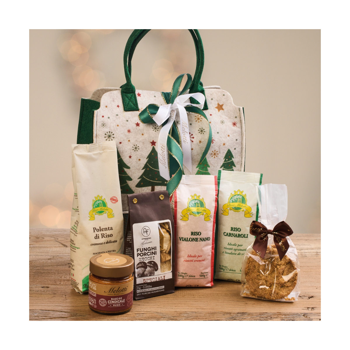 Gift box with 2 packs of Riso Melotti rice, rice polenta, dried mushrooms, wild boar ragù and rice cake.