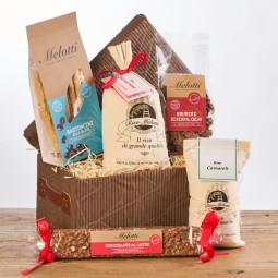 Fabric gift box containing Riso Melotti Vialone Nano Rice, Carnaroli Rice, and sweet and savoury rice snacks.