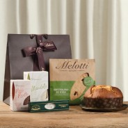 Melotti gift bag featuring Riso Melotti Rice, our Rice Offella and a selection of Melotti sweet treats.